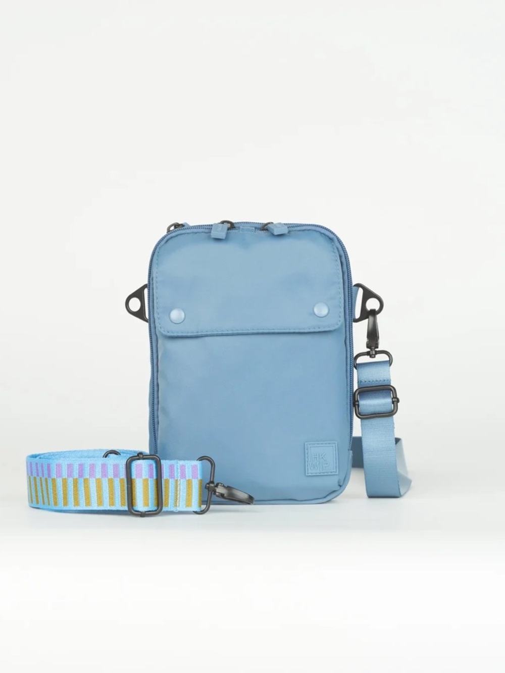 IHKWIP THE XL EVERYDAY ESSENTIALS
CROSSBODY WITH 2 STRAPS - FADED
INDIGO, NWT